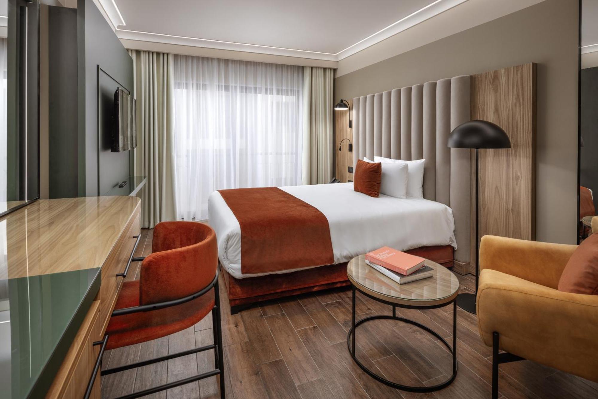 Hotel Golden Tulip Vivaldi 4*
